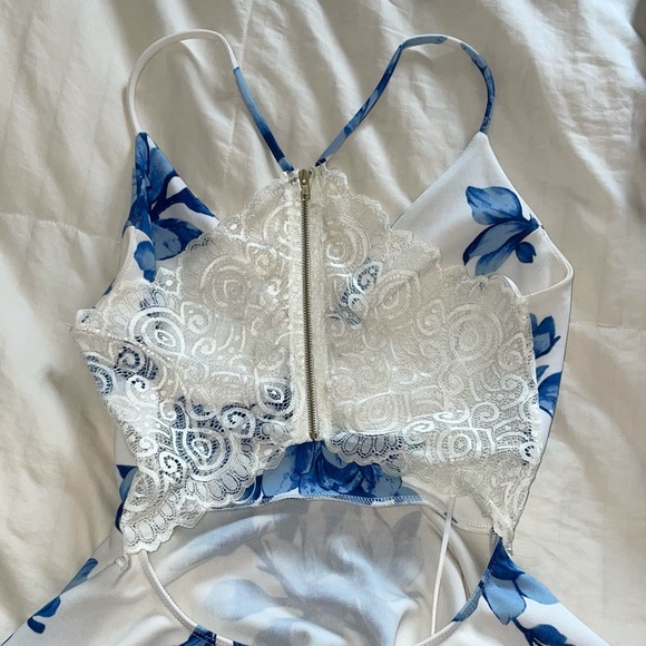 Floral Skater Dress - Picture 4 of 6